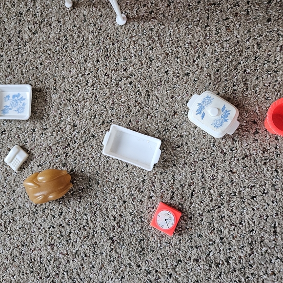 Vintage doll dinner accessories - Picture 2 of 6